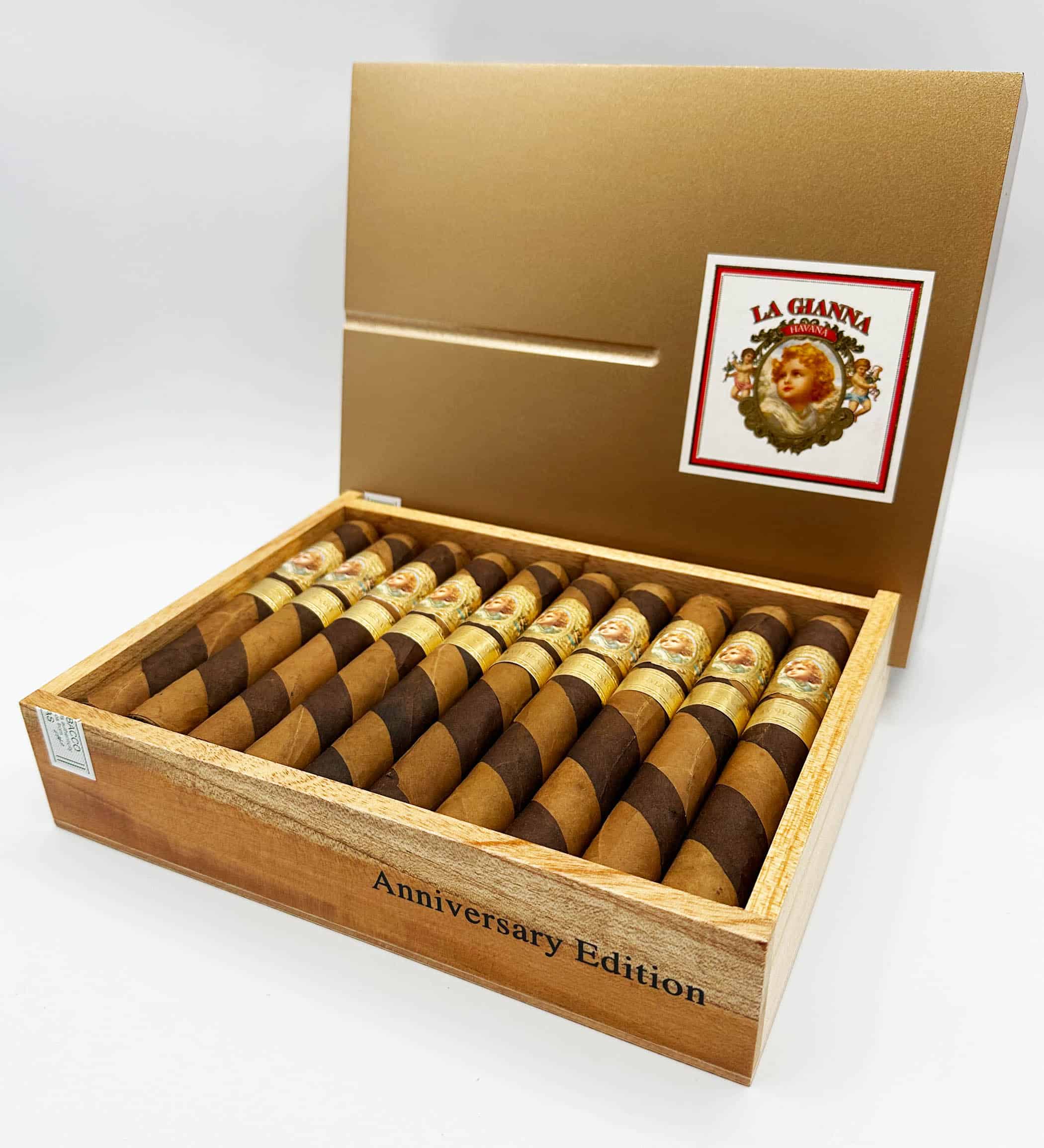 united-cigars-celebrates-with-la-gianna-havana-30th-anniversary-edition-–-cigar-news